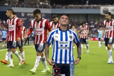 Vázquez ya es un dolor de cabeza para Chivas y no ha debutado con Monterrey.
